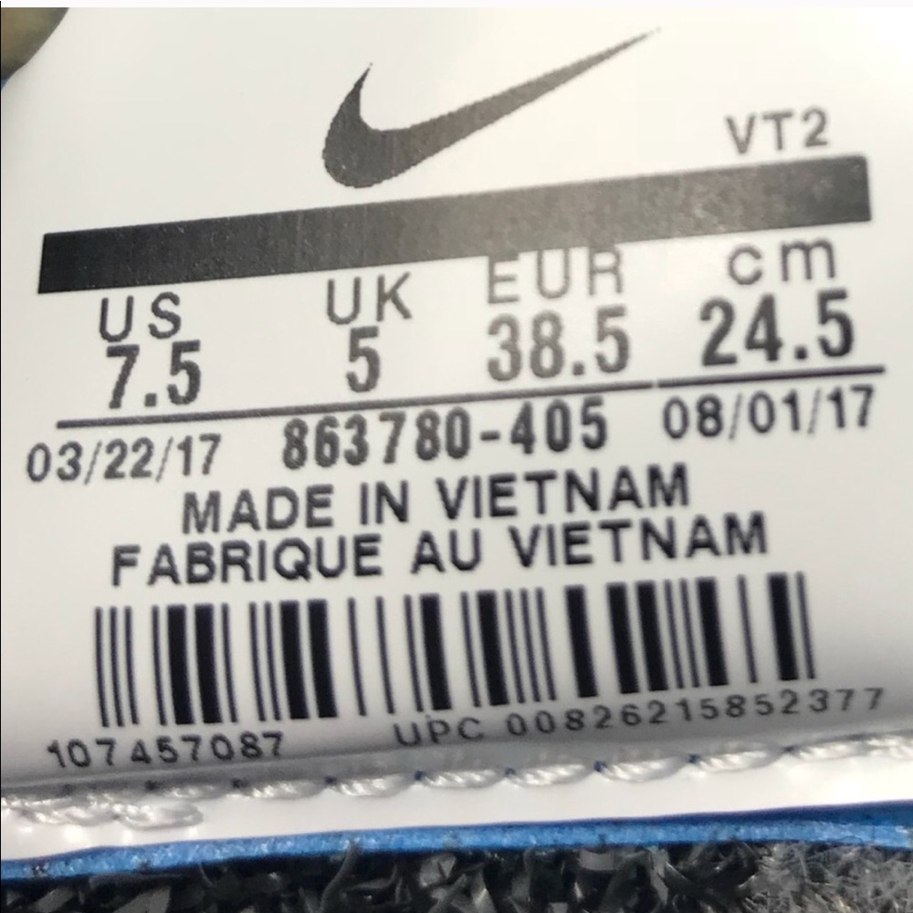 NWT Nike LunarEpic Low Flyknit 2 Glacier Blue WMNS - Picture 8 of 8